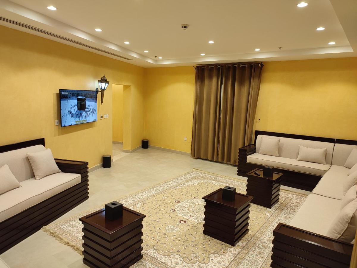 Hatta Guest House Bagian luar foto